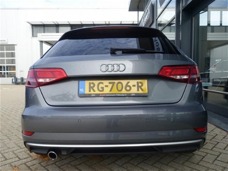 Audi A3 Sportback - 1.6 TDI 110pk Sport, NAVIGATIE, 17 INCH, PDC ACHTER - 1