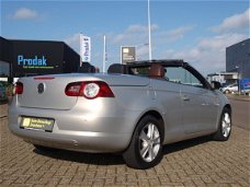 Volkswagen Eos - 1.4 TSi Exclusive Leer Stoelverwarm. Pdc Ecc Cruise Velgen