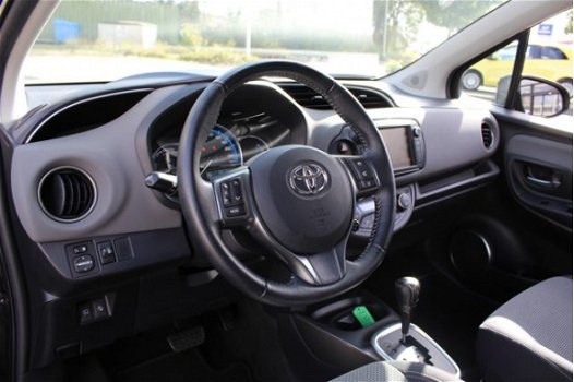 Toyota Yaris - 1.5 Hybrid Trend | Rijklaar | Automaat | Cruise | Clima | Navi - 1