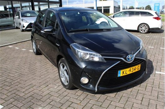 Toyota Yaris - 1.5 Hybrid Trend | Rijklaar | Automaat | Cruise | Clima | Navi - 1