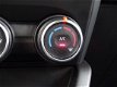 Renault Clio - TCe 100pk Zen Easy Link, Parkeer sens., Airco, 16