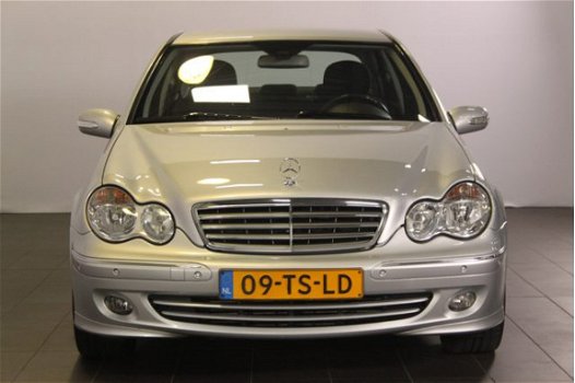 Mercedes-Benz C-klasse - 200 CDI Elegance / AUTOMAAT - 1