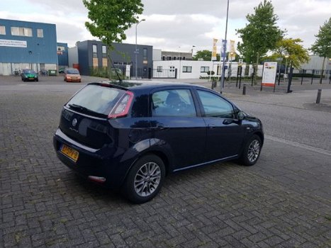 Fiat Punto Evo - 1.3 M-Jet Dynamic 2011 5drs nette staat - 1