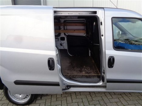 Opel Combo - 1.6 CDTi L2H1 105PK Airco Cruise - 1