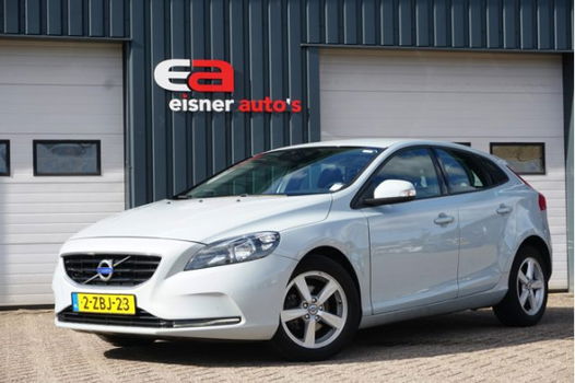 Volvo V40 - 1.6 D2 Business | DEALERONDERHOUDEN | NAVI | ECC | - 1