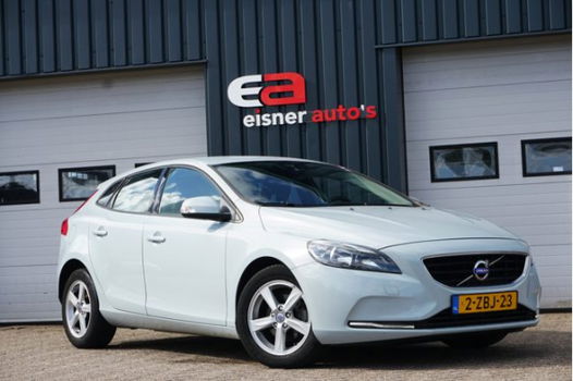 Volvo V40 - 1.6 D2 Business | DEALERONDERHOUDEN | NAVI | ECC | - 1