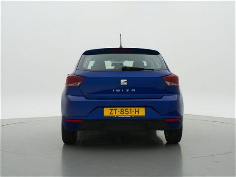 Seat Ibiza - 1.0 TSI Style 70 kW / 95 pk / Parkeersensor / Telefoonvoorbereiding / Lichtmetaal - 1