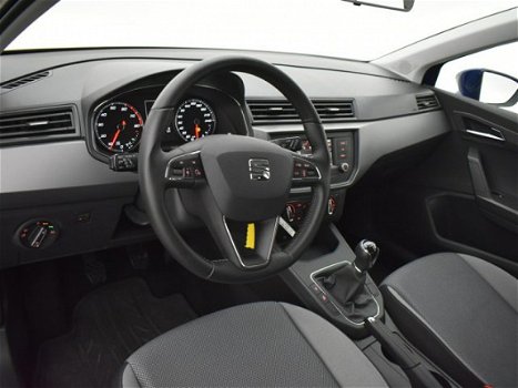 Seat Ibiza - 1.0 TSI Style 70 kW / 95 pk / Parkeersensor / Telefoonvoorbereiding / Lichtmetaal - 1