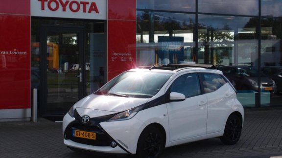 Toyota Aygo - AIRCO CANVASDAK LM-VELGEN NL-AUTO - 1