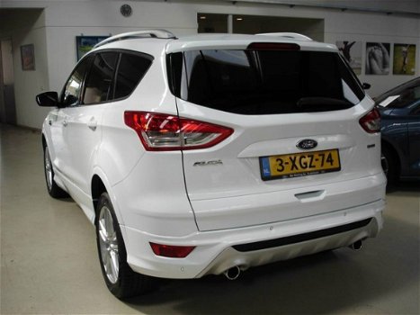 Ford Kuga - 1.6 EcoBoost 150pk 2WD Titanium Sport - 1