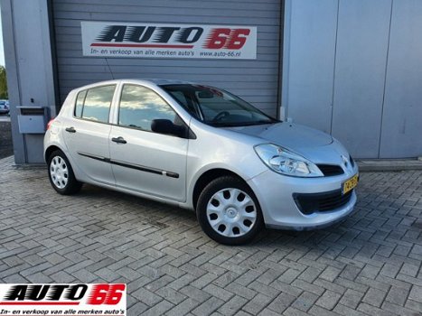 Renault Clio - 1.5 dCi Authentique 5 deurs Apk tot 03-2020 (Inruil Mogelijk) (bj 2007) - 1