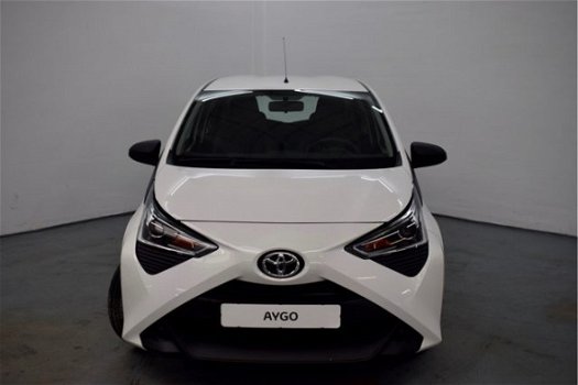 Toyota Aygo - 5-drs 1.0 X-Fun | Private lease vanaf € 219, - per maand | Nieuw uit voorraad leverbaa - 1