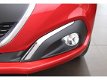 Peugeot 208 - 5-DRS 1.2 PureTech 110PK Signature | NAVI | AIRCO | PDC | REGEN-/LICHTSENSOR | LED | - 1 - Thumbnail