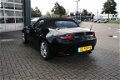 Mazda MX-5 - 1.5 Sky Active G 131 TS + (Navigatie & Leder) van binnen en buiten als nieuw - 1 - Thumbnail