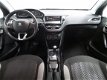 Peugeot 2008 - 1.2 82pk ETG5 Acces AUTOMAAT & PARKEERHULP - 1 - Thumbnail