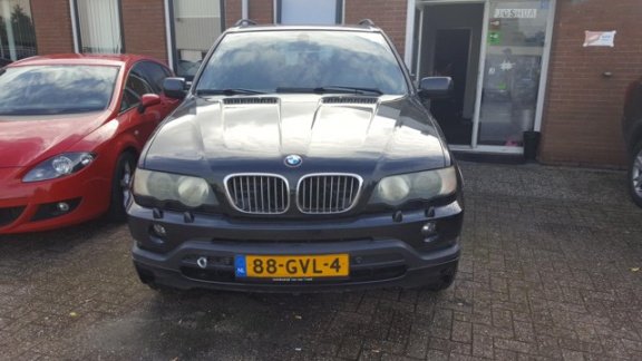 BMW X5 - 4.6is - 1