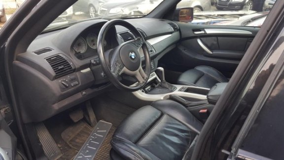 BMW X5 - 4.6is - 1