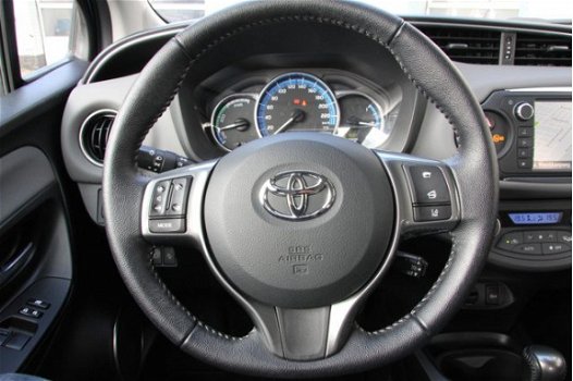 Toyota Yaris - Yaris 1.5 Hybrid 2016/Navigatie/USB/Clima/Lane Assist - 1