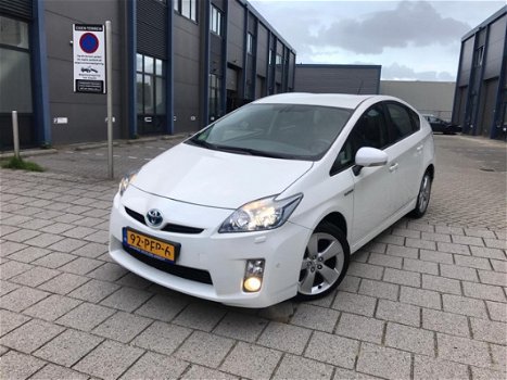 Toyota Prius - 1.8 Dynamic Airco, NAP, Camera, Navi, Cruise - 1