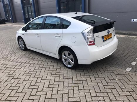 Toyota Prius - 1.8 Dynamic Airco, NAP, Camera, Navi, Cruise - 1