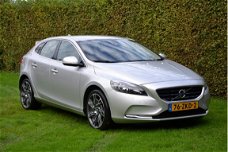 Volvo V40 - 2.0 D3 150 PK Momentum PDC NAVI camera