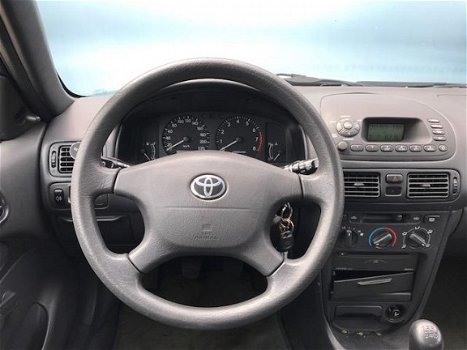 Toyota Corolla - 1.6 VVT-i Terra NAP/Airco - 1