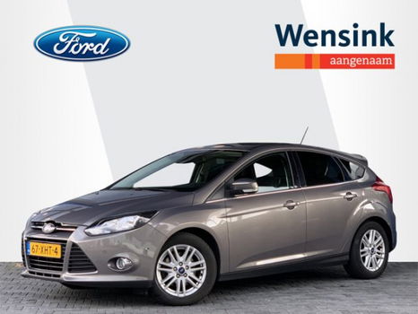 Ford Focus - 1.0 EcoBoost Titanium | Wegklapbare trekhaak | Climate Control | Voorruitverwarming | P - 1