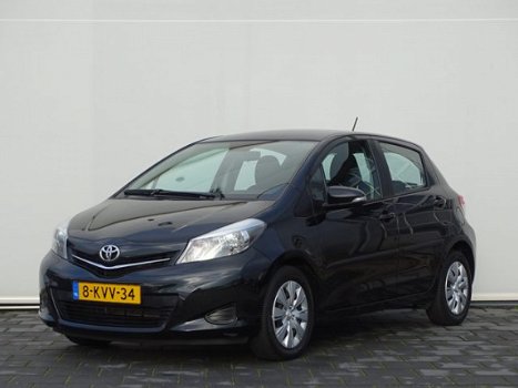 Toyota Yaris - 1.3 16V VVT-I Asperation Airco , Cruise , Camera - 1