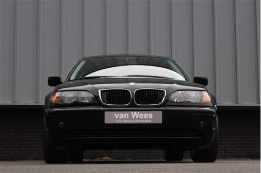 BMW 3-serie - 2.2 I 320i E46 Sedan Facelift | Youngtimer | 170 pk | Automaat - 1
