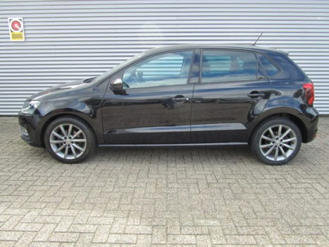 Volkswagen Polo - 1.2 TSI 90 PK Sport Clima 5 Drs (Facelift) - 1