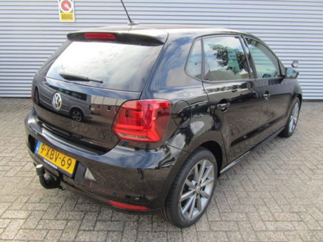 Volkswagen Polo - 1.2 TSI 90 PK Sport Clima 5 Drs (Facelift) - 1