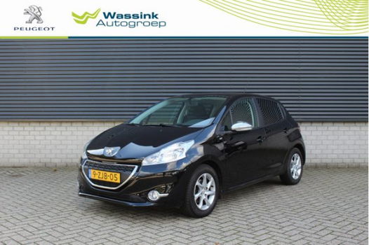 Peugeot 208 - 1.2 PureTech 82PK 5D Style / cruise contr. Navi - 1