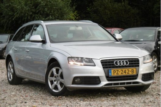 Audi A4 Avant - 2.0 TDI Pro Line M.2009 AUT. CLIMA/CRUISE/PDC - 1