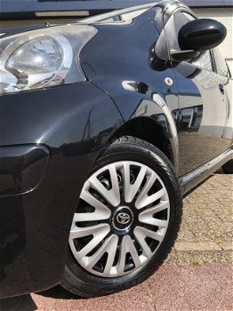 Toyota Aygo - 1.0-12V + |NIEUW APK | LUXE | AIRCO - 1