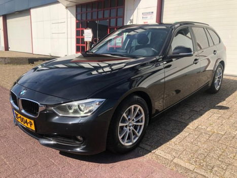 BMW 3-serie Touring - 318d |LUXE | NAVI | AUTOMAAT | LM - 1