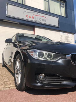 BMW 3-serie Touring - 318d |LUXE | NAVI | AUTOMAAT | LM - 1