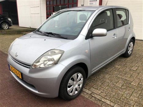 Daihatsu Sirion 2 - 1.3-16V Comfort |NIEUW APK | AIRCO| - 1