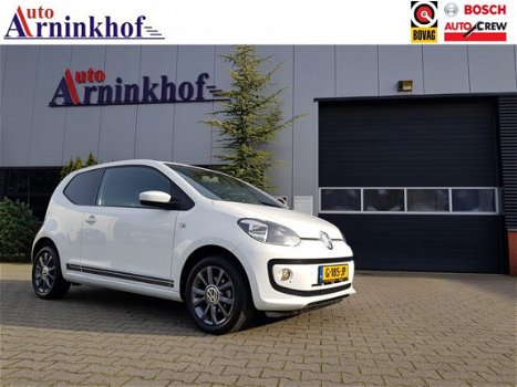 Volkswagen Up! - 1.0 Club up - 1