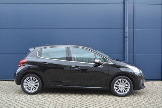 Peugeot 208 - BLUE LEASE EX 1.6 100PK 5D | NAVIGATIE | PARKEERSENSOREN - 1