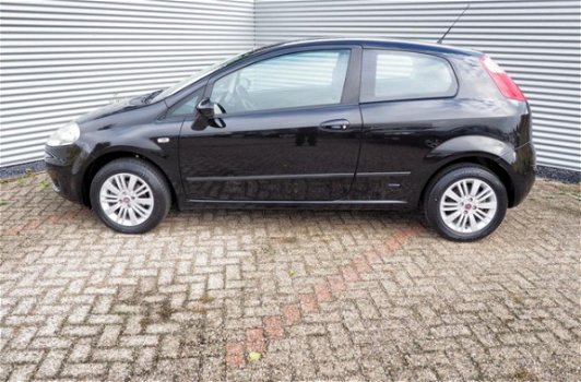 Fiat Grande Punto - 1.4 8v Dynamic AIRCO CRUISE LM VELGEN - 1