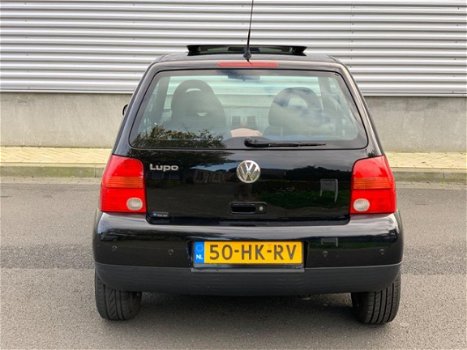 Volkswagen Lupo - 1.4 Trendline PANORAMADAK, STOEL VERWARMING, APK, NAP - 1