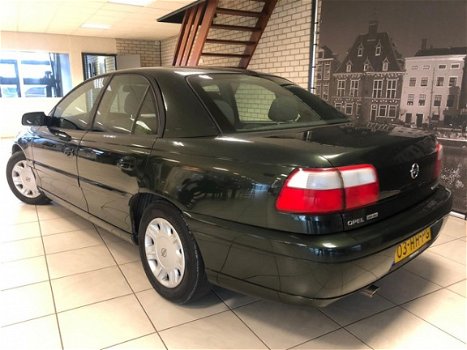 Opel Omega - 2.2i-16V Business Edition - 1