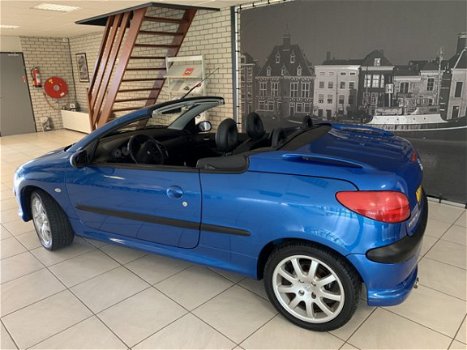 Peugeot 206 CC - 2.0-16V - 1