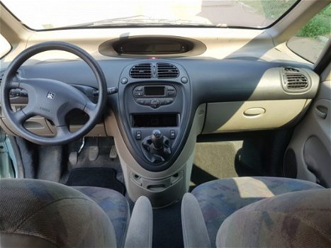 Citroën Xsara Picasso - 1.8i-16V - 1