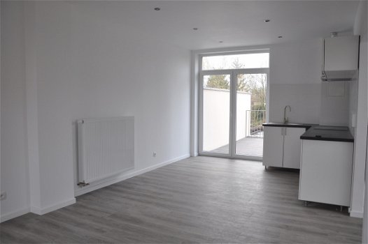 Volledig vernieuwd duplex appartement te huur - 1