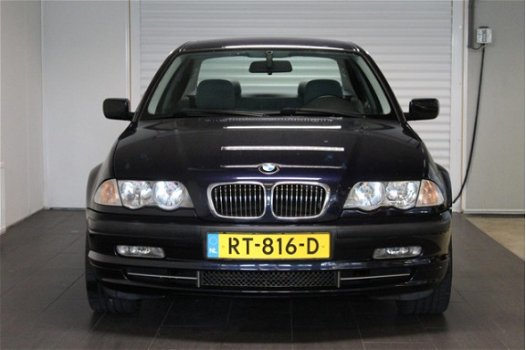 BMW 3-serie - 330xi Youngtimer, 108302 KM - 1