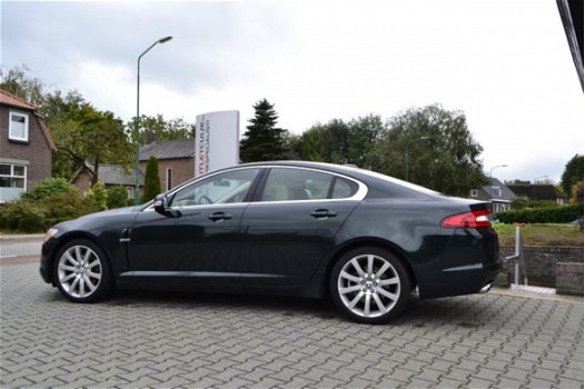 Jaguar XF - 2.7D V6 Premium Luxury - 1