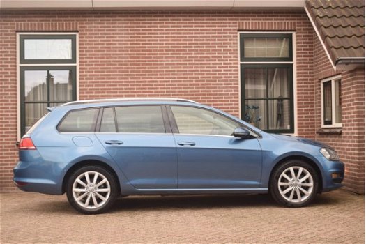 Volkswagen Golf Variant - 1.4 TSI 122pk DSG Highline Xenon Ecc Pdc Keyless Standkachel Camera Naviga - 1