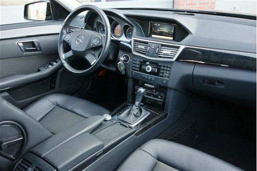 Mercedes-Benz E-klasse Estate - 200 CGI Avantgarde Business Class - 1