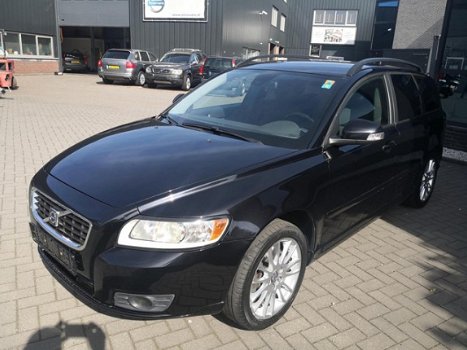 Volvo V50 - 2.5 T5 Momentum AWD Automaat 2010 - 1